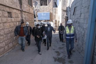 ADG walking down the streets of Mosul