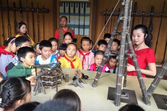 Teaching children about resource extraction