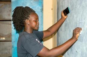 Kenya : le ministère de l'Éducation salue les recommandations pour soutenir les enseignants auprès des réfugiés