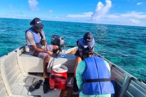 Seychellois school children collect eDNA samples during ‘Trip of a Lifetime’ to Aldabra Atoll