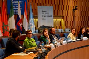 Les États membres de l’UNESCO tracent la voie à suivre pour lutter contre la cyberviolence à l’encontre des femmes journalistes