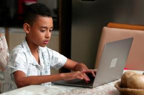 Día de Internet Segura: Crear entornos de aprendizaje más seguros junto con los jóvenes