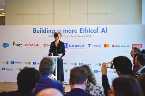 Ética de la Inteligencia Artificial: ocho gigantes tecnológicos mundiales se comprometen a aplicar la Recomendación de la UNESCO 