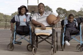 “我们也想被听到！”如何改善津巴布韦残疾人生活与权利？