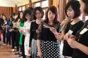 Funcionarios de educación, museos y medios de comunicación promueven la igualdad de género en Viet Nam