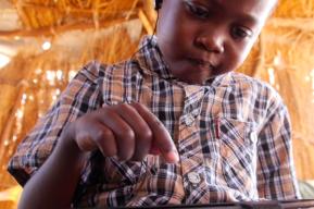 Un outil d’apprentissage basé sur le jeu pour les enfants dans les zones de conflit récompensé du Prix UNESCO pour l’innovation dans l’éducation