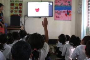 Fondation JAAGO : comment une solution technologique simple peut être appliquée dans une salle de classe, puis dans un pays tout entier