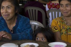 Les voix des filles et des femmes aident à définir les activités des centres Malala de l’UNESCO au Guatemala